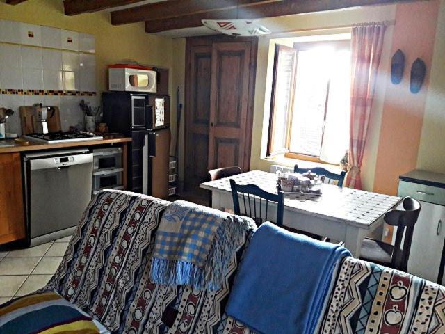 Gite Chez Charlot Chanaz Exterior foto